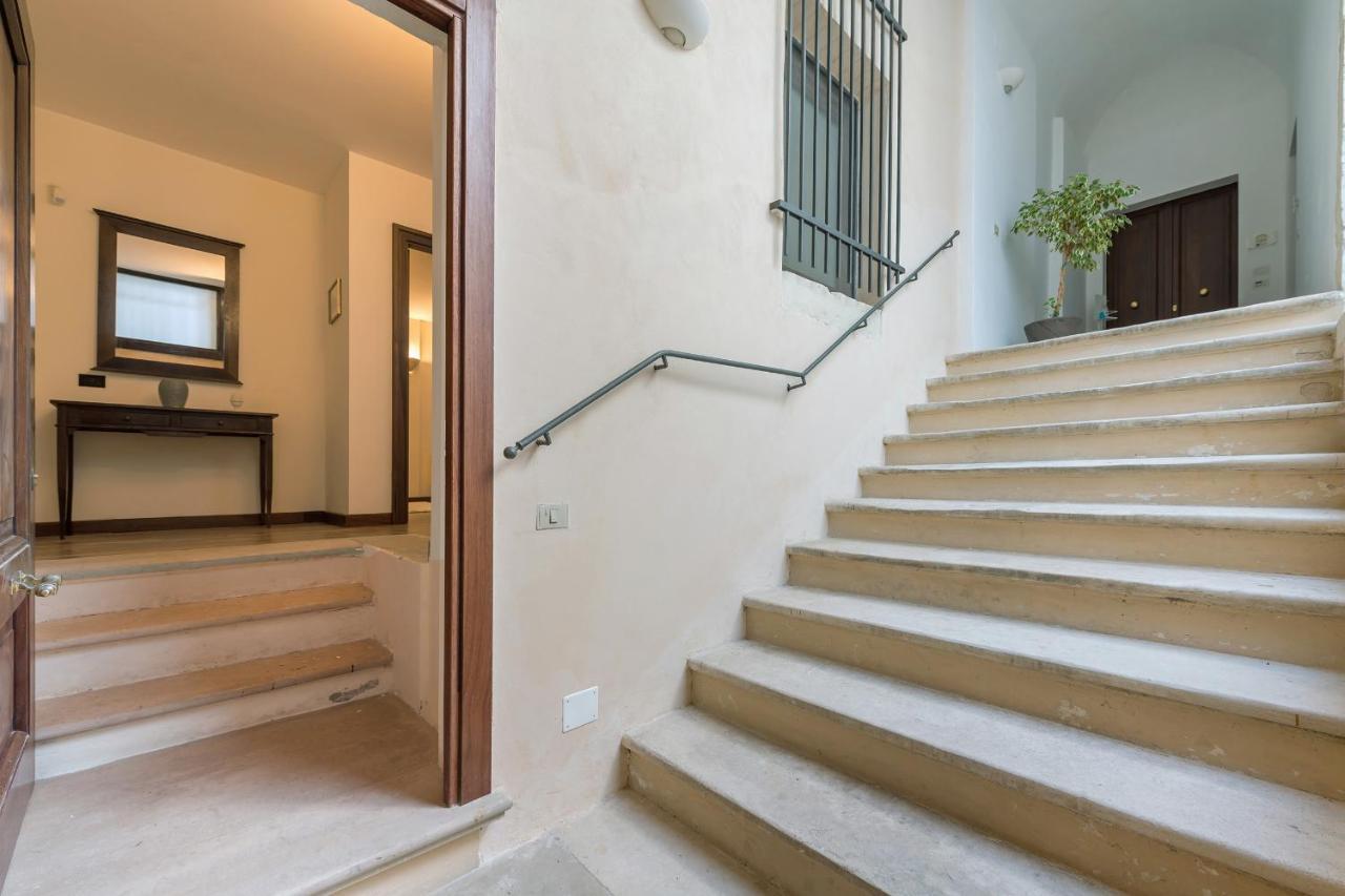 Goodstay Palazzo Marini Suite Lecce Exterior photo